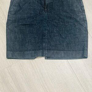 Gap Dark Denim Skirt Sz 8